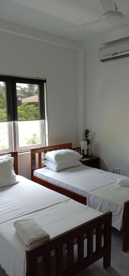Amssler Beach Stay Калутара Экстерьер фото