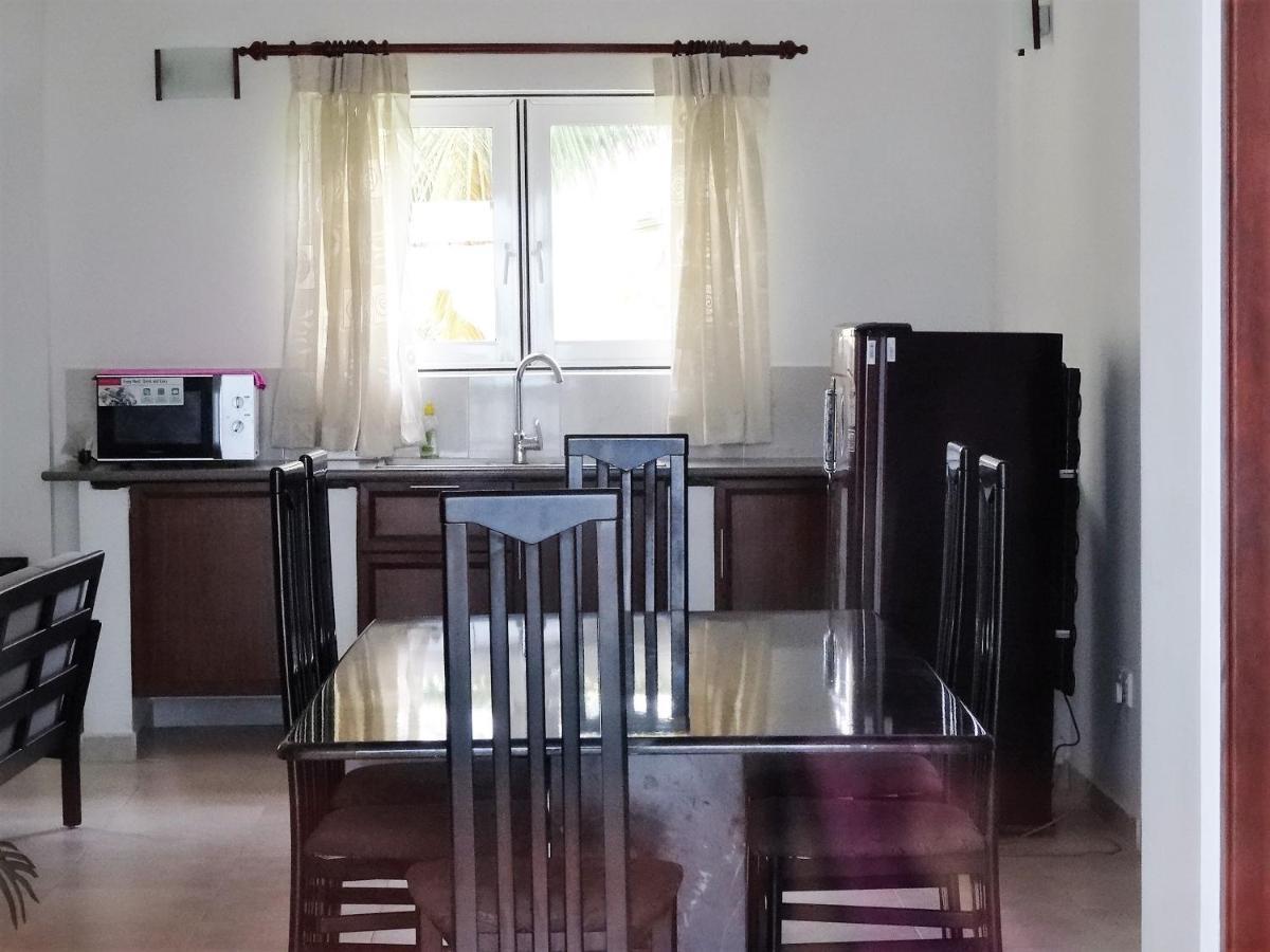 Amssler Beach Stay Калутара Экстерьер фото
