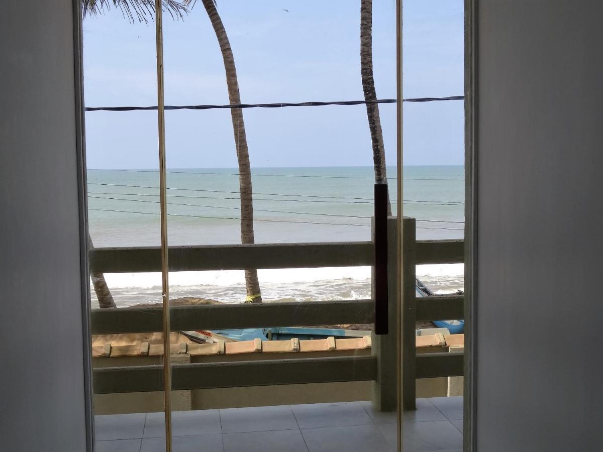 Amssler Beach Stay Калутара Экстерьер фото