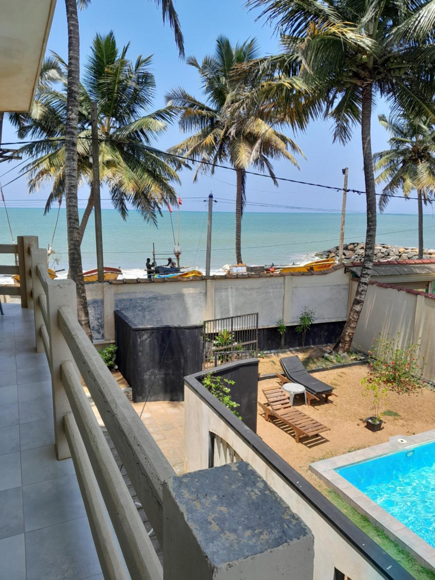 Amssler Beach Stay Калутара Экстерьер фото