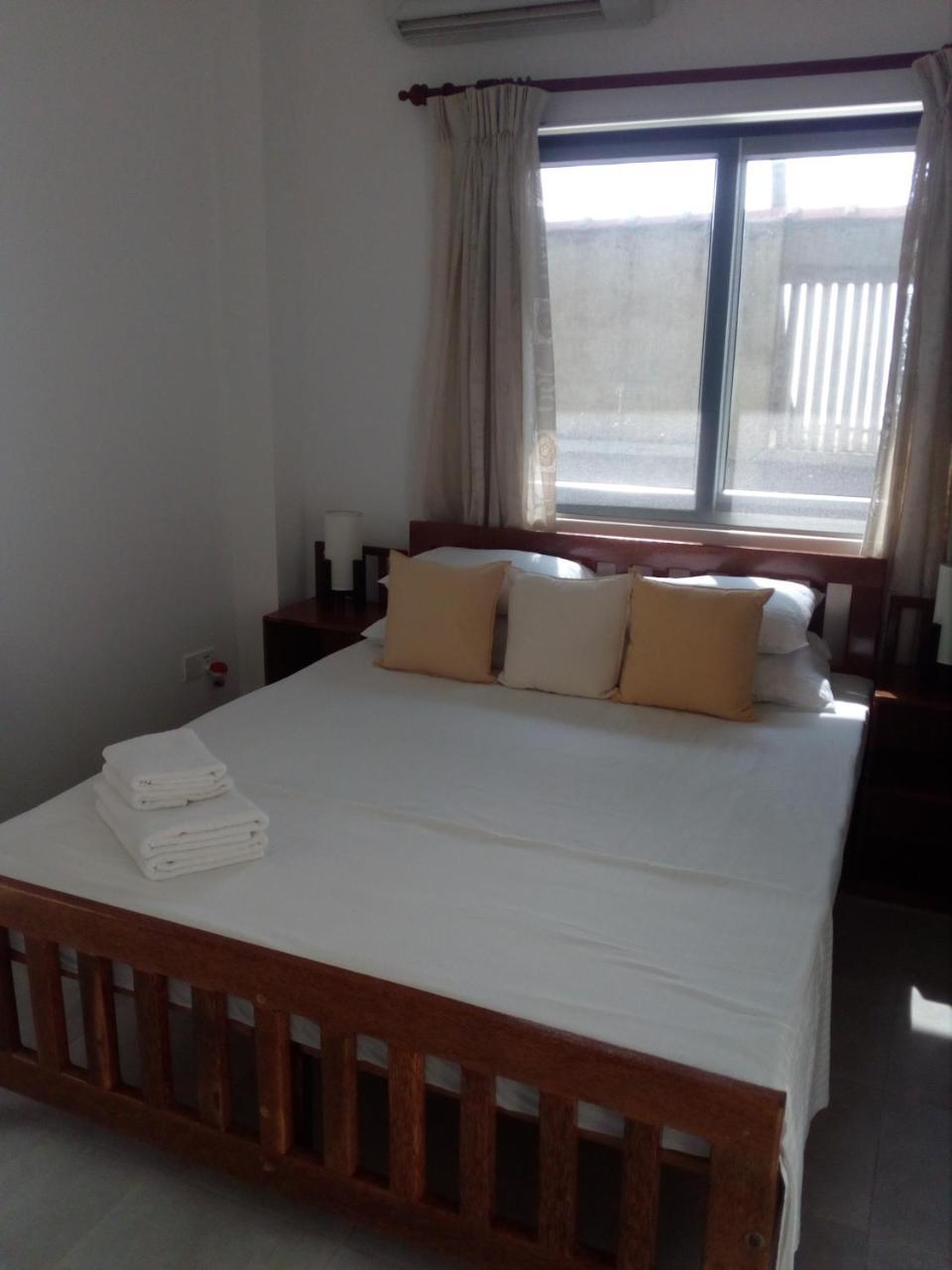 Amssler Beach Stay Калутара Экстерьер фото