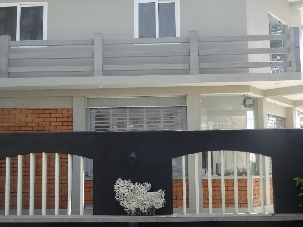 Amssler Beach Stay Калутара Экстерьер фото