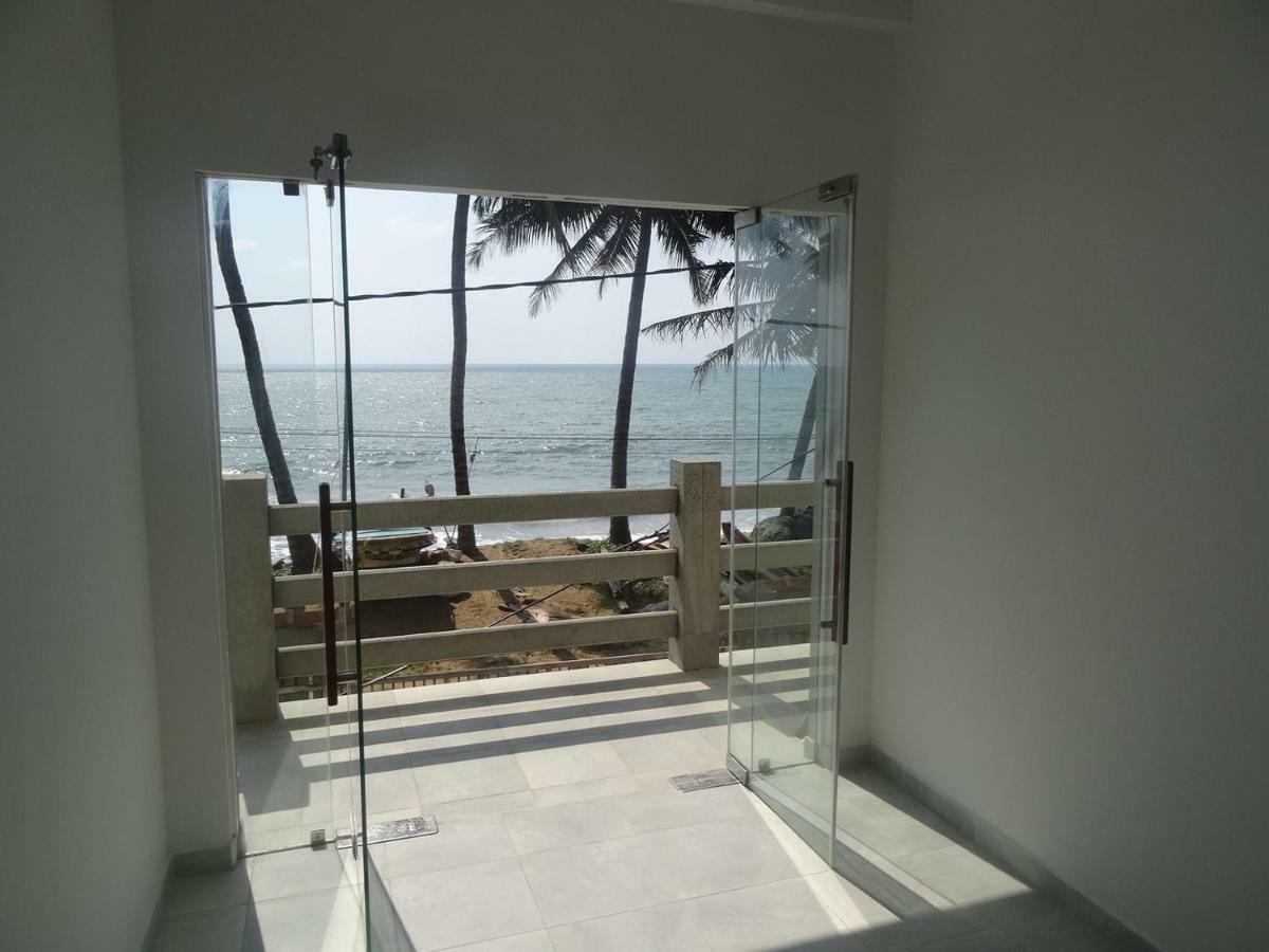Amssler Beach Stay Калутара Экстерьер фото