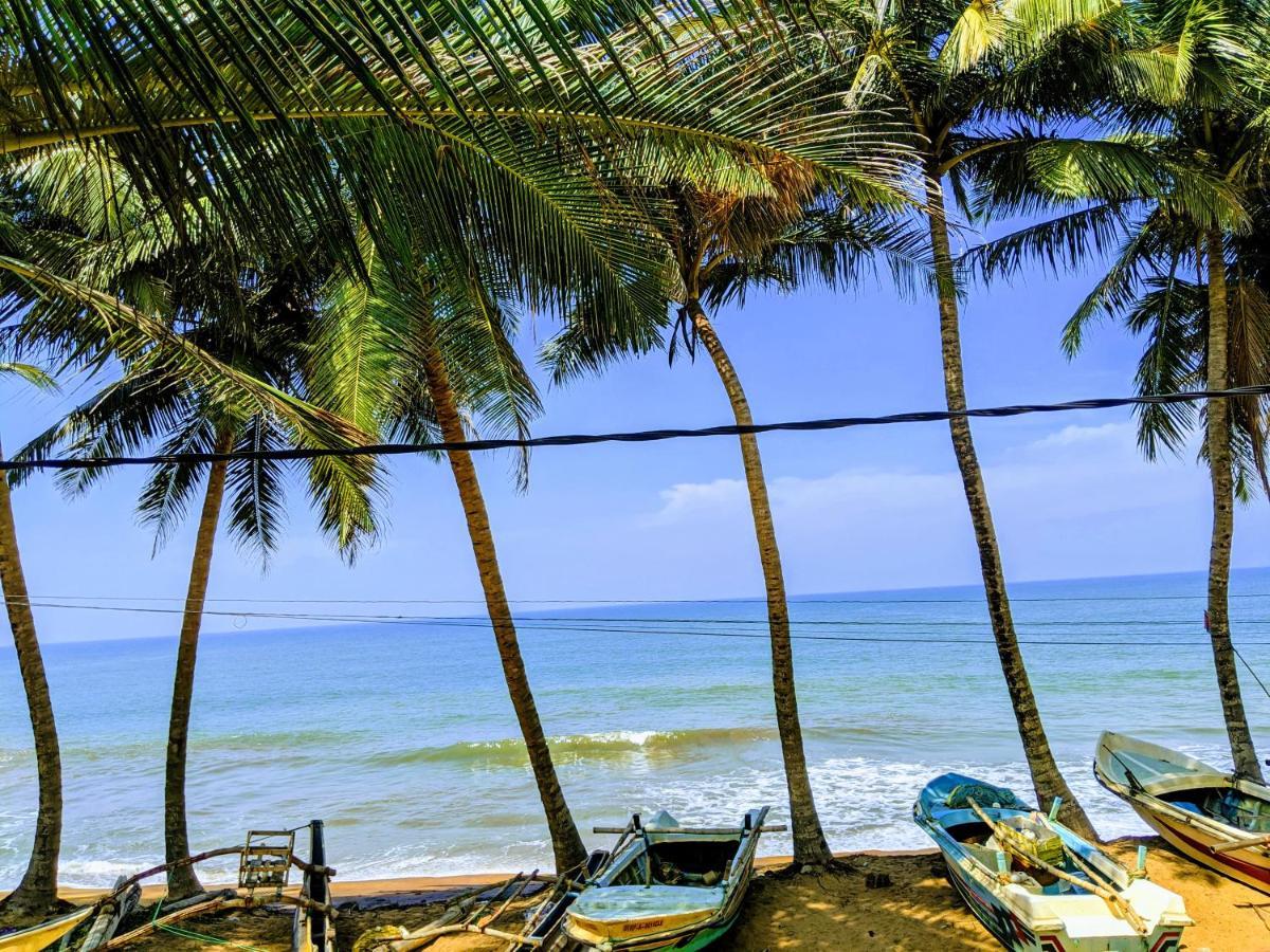 Amssler Beach Stay Калутара Экстерьер фото